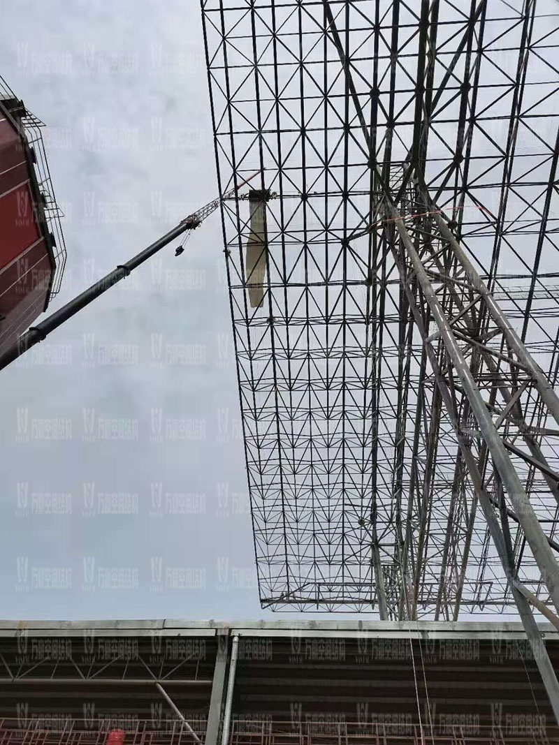 印尼全天候碼頭倉庫屋面膜結構工程進入膜結構安裝階段 印尼全天候碼頭倉庫屋面膜結構工程進入膜結構安裝階段